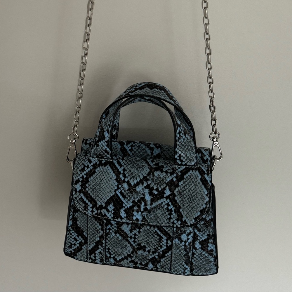 Animal skin purse